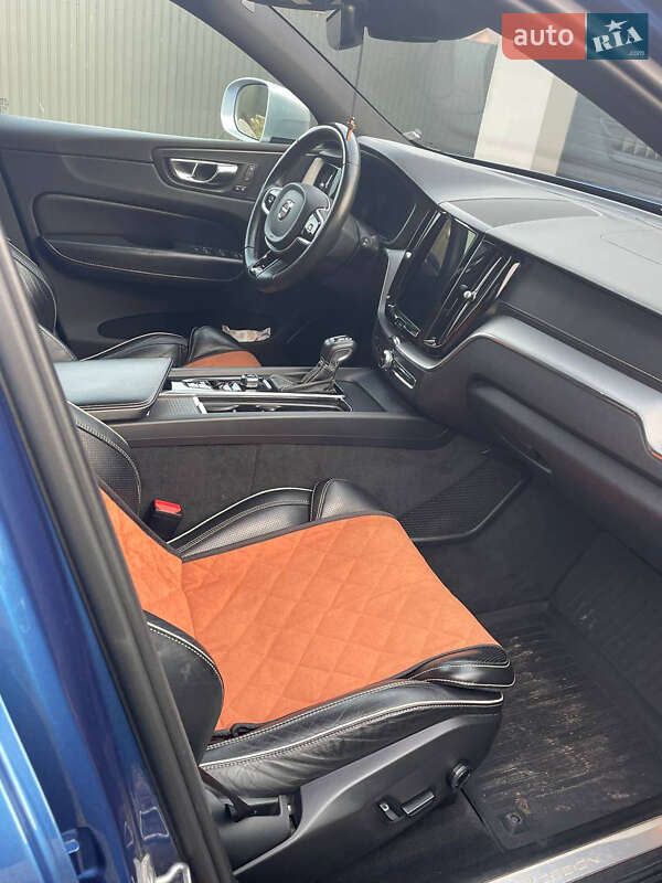 Позашляховик / Кросовер Volvo XC60 2017 в Кобеляках фото 5 Позашляховик / Кросовер Volvo XC60 2017 в Кобеляках