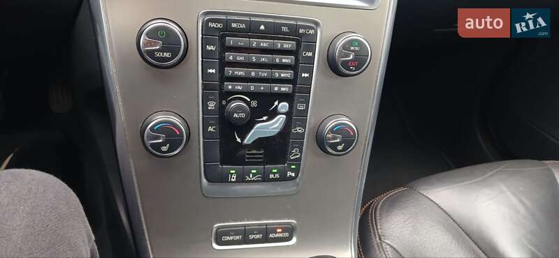 Позашляховик / Кросовер Volvo XC60 2011 в Дубні