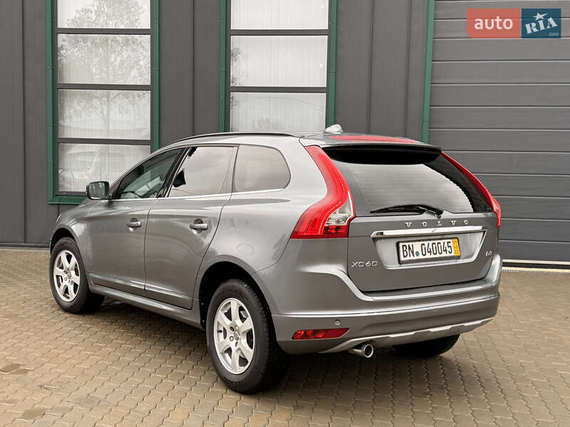 Внедорожник / Кроссовер Volvo XC60 2017 в Ивано-Франковске фото 19 Внедорожник / Кроссовер Volvo XC60 2017 в Ивано-Франковске