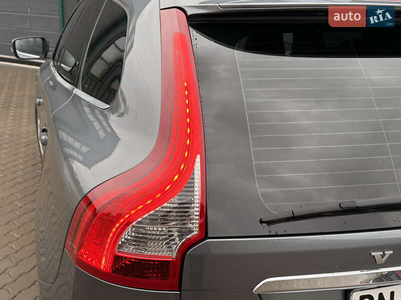 Внедорожник / Кроссовер Volvo XC60 2017 в Ивано-Франковске фото 95 Внедорожник / Кроссовер Volvo XC60 2017 в Ивано-Франковске