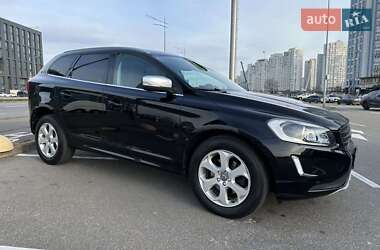 Позашляховик / Кросовер Volvo XC60 2016 в Києві