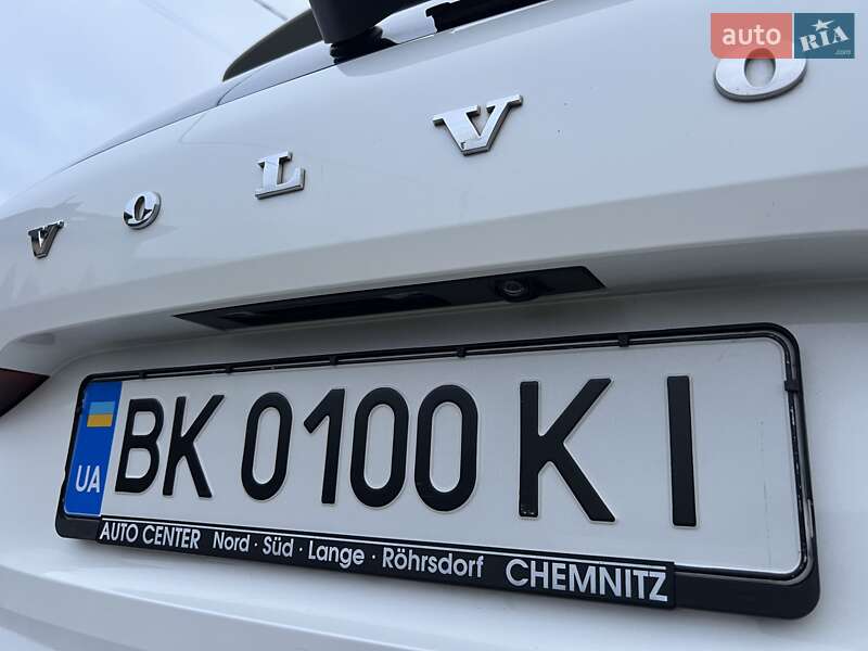 Внедорожник / Кроссовер Volvo XC60 2017 в Ровно фото 50 Внедорожник / Кроссовер Volvo XC60 2017 в Ровно