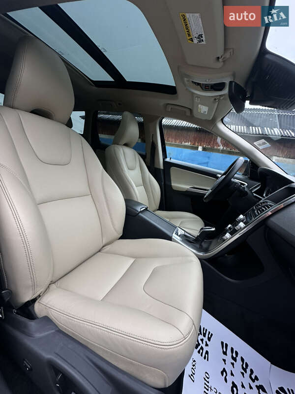 Внедорожник / Кроссовер Volvo XC60 2016 в Рожнятове