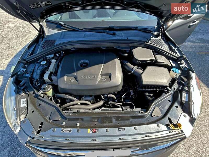Внедорожник / Кроссовер Volvo XC60 2016 в Львове фото 7 Внедорожник / Кроссовер Volvo XC60 2016 в Львове