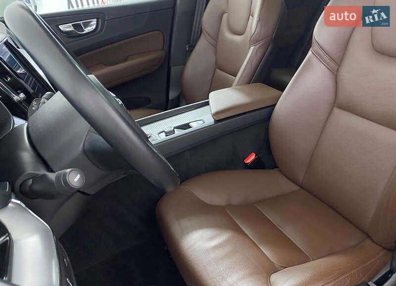 Внедорожник / Кроссовер Volvo XC60 2018 в Львове фото 7 Внедорожник / Кроссовер Volvo XC60 2018 в Львове