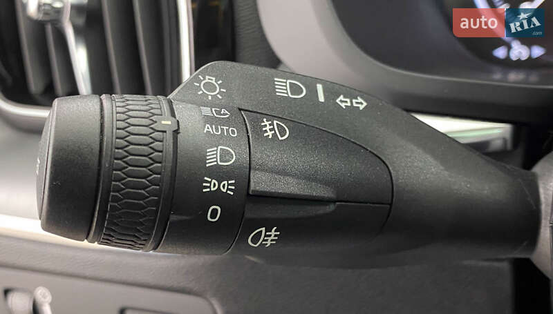 Внедорожник / Кроссовер Volvo XC60 2018 в Львове фото 15 Внедорожник / Кроссовер Volvo XC60 2018 в Львове