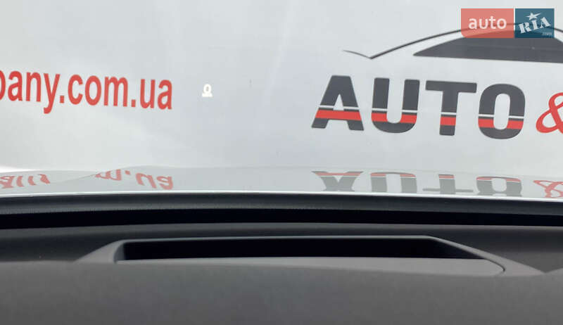 Внедорожник / Кроссовер Volvo XC60 2018 в Львове фото 44 Внедорожник / Кроссовер Volvo XC60 2018 в Львове