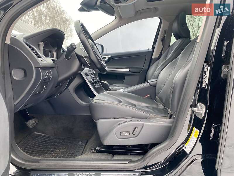 Позашляховик / Кросовер Volvo XC60 2014 в Володимирі фото 12 Позашляховик / Кросовер Volvo XC60 2014 в Володимирі