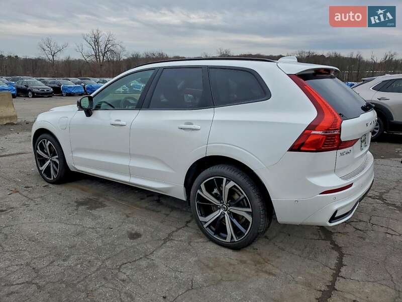 Позашляховик / Кросовер Volvo XC60 2025 в Дніпрі