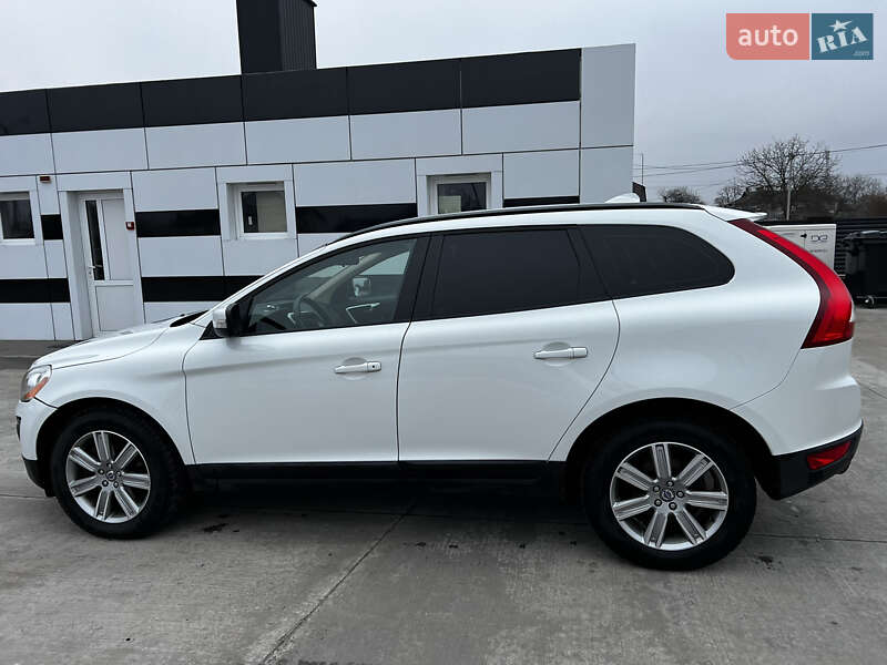 Позашляховик / Кросовер Volvo XC60 2009 в Вараші