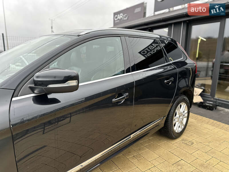 Позашляховик / Кросовер Volvo XC60 2015 в Львові