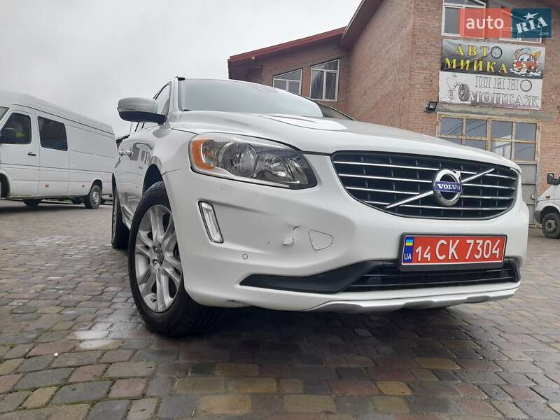 Позашляховик / Кросовер Volvo XC60 2016 в Львові