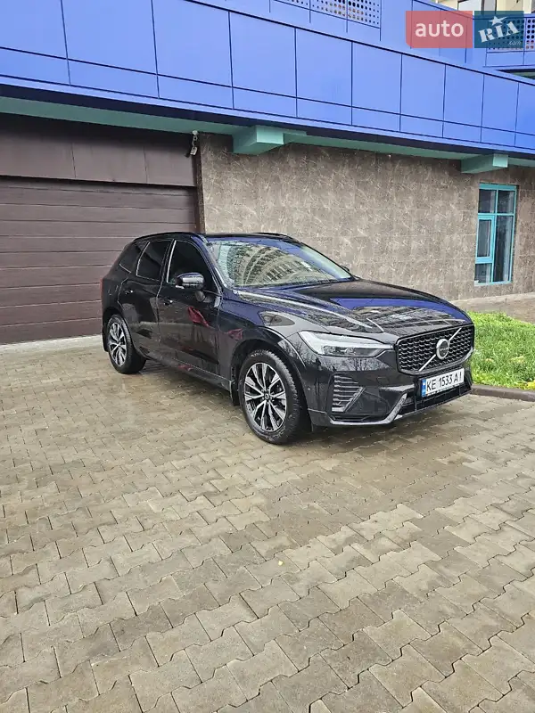 Volvo XC60 2023