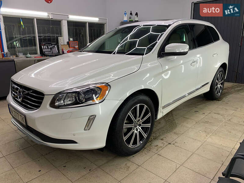 Позашляховик / Кросовер Volvo XC60 2015 в Києві фото 2 Позашляховик / Кросовер Volvo XC60 2015 в Києві