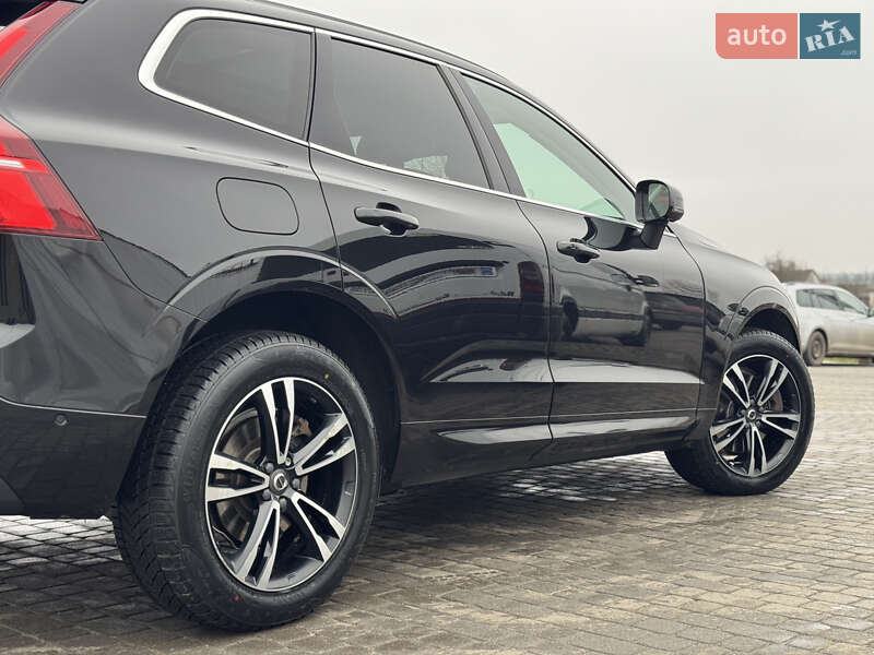 Позашляховик / Кросовер Volvo XC60 2017 в Новояворівську