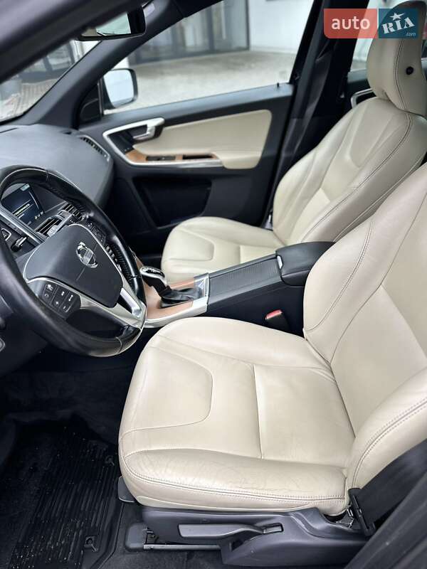Позашляховик / Кросовер Volvo XC60 2014 в Полтаві