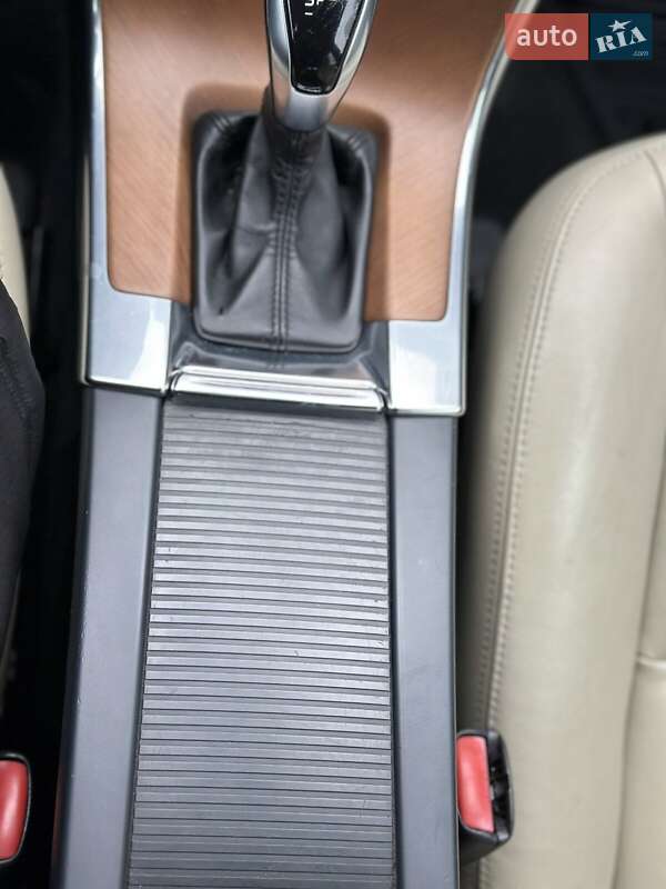 Позашляховик / Кросовер Volvo XC60 2014 в Полтаві