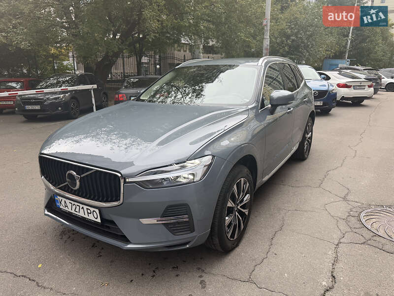 Позашляховик / Кросовер Volvo XC60 2022 в Києві