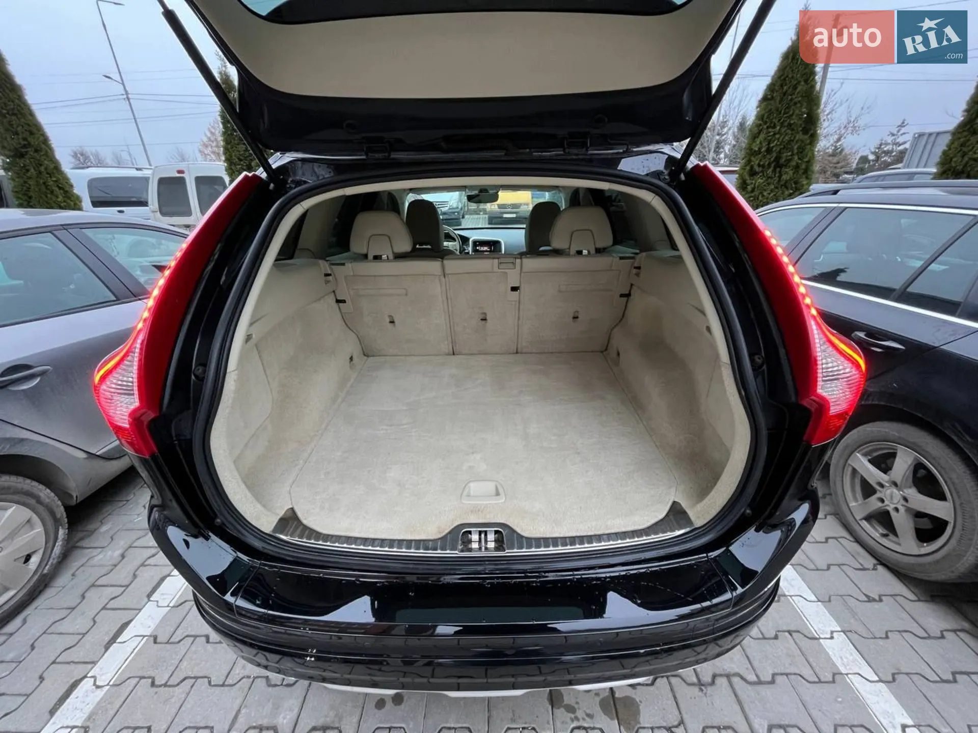 2015 Volvo XC60 - мініатюра 23