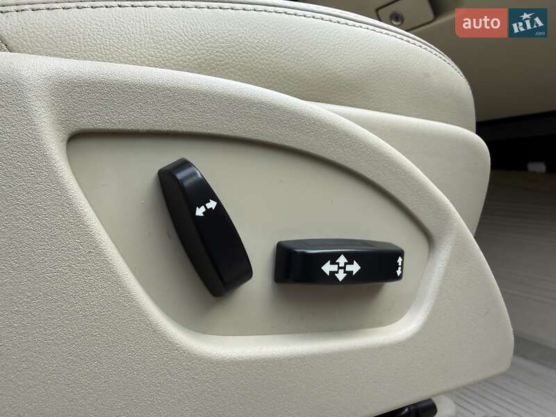 Внедорожник / Кроссовер Volvo XC60 2014 в Одессе