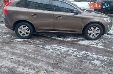 Внедорожник / Кроссовер Volvo XC60 2016 в Днепре