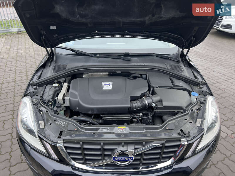 Позашляховик / Кросовер Volvo XC60 2011 в Нововолинську