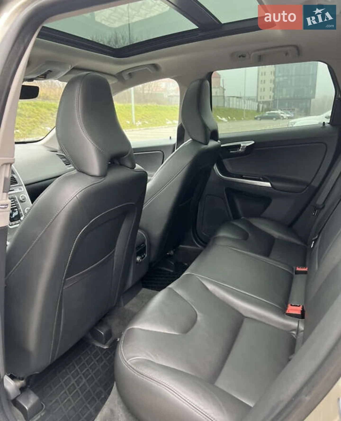 2015 Volvo XC60 - мініатюра 24