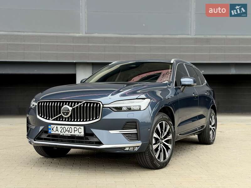 Внедорожник / Кроссовер Volvo XC60 2023 в Киеве