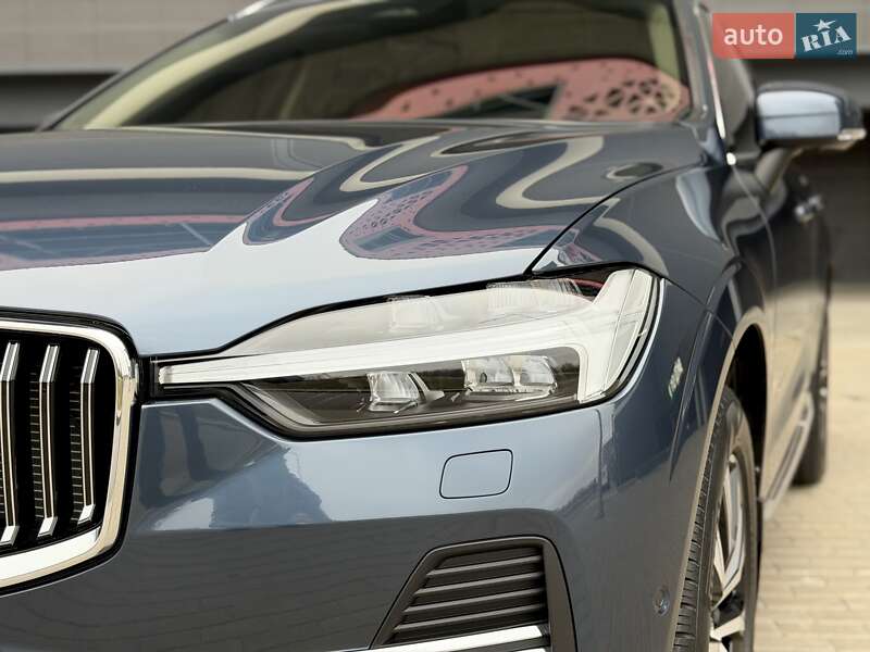Внедорожник / Кроссовер Volvo XC60 2023 в Киеве