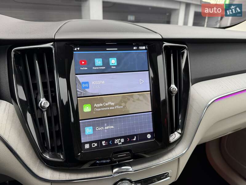 Внедорожник / Кроссовер Volvo XC60 2023 в Киеве