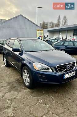 Внедорожник / Кроссовер Volvo XC60 2011 в Киеве