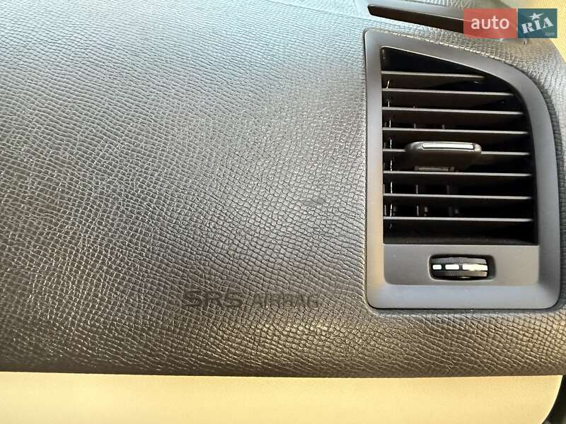 Внедорожник / Кроссовер Volvo XC60 2012 в Киеве