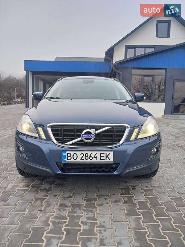 Внедорожник / Кроссовер Volvo XC60 2009 в Теребовле