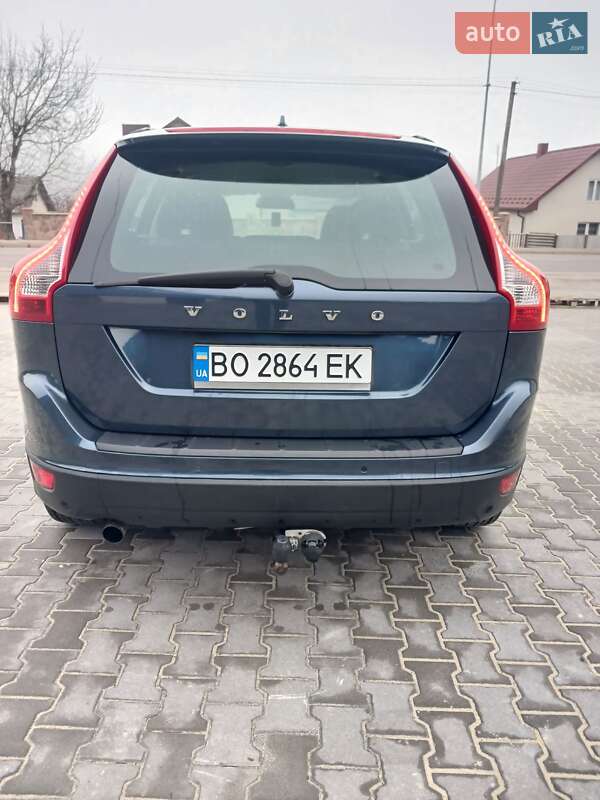 Внедорожник / Кроссовер Volvo XC60 2009 в Теребовле