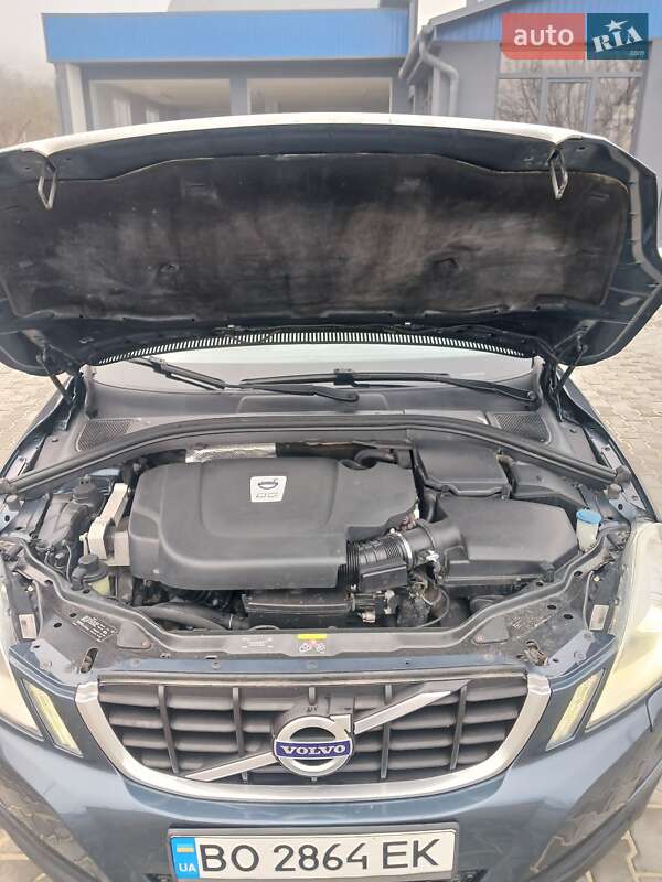 Внедорожник / Кроссовер Volvo XC60 2009 в Теребовле