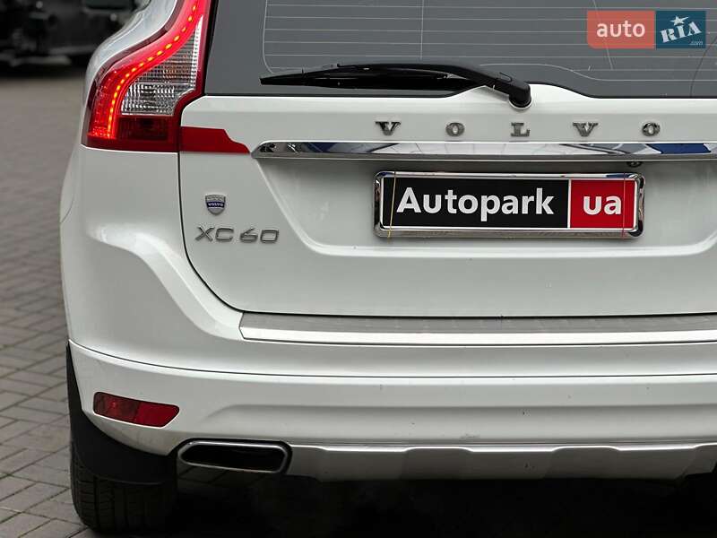 Внедорожник / Кроссовер Volvo XC60 2015 в Одессе