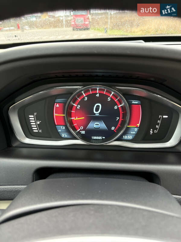 Внедорожник / Кроссовер Volvo XC60 2014 в Киеве