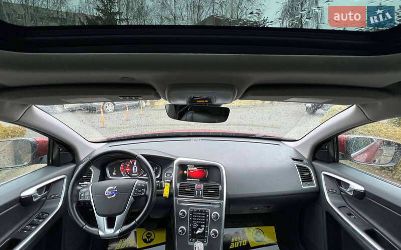 Позашляховик / Кросовер Volvo XC60 2016 в Львові