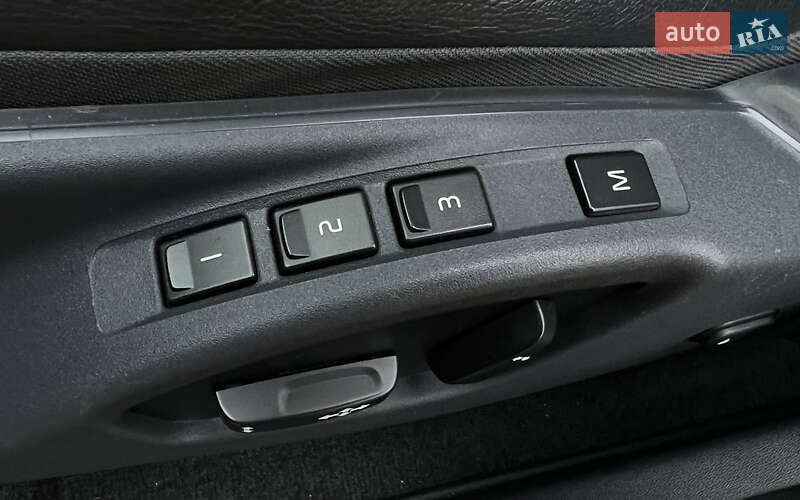 Позашляховик / Кросовер Volvo XC60 2016 в Львові