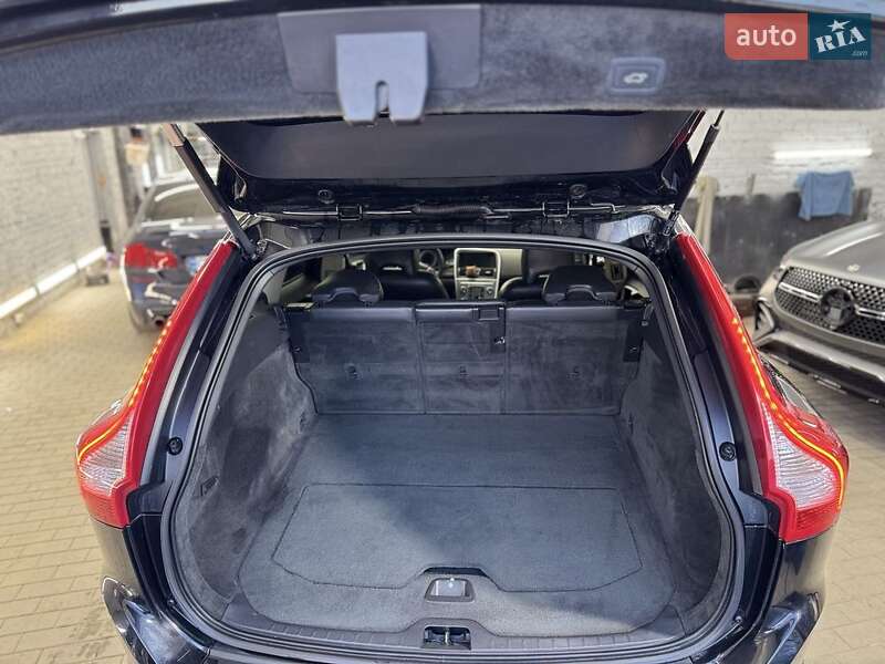 Внедорожник / Кроссовер Volvo XC60 2011 в Луцке