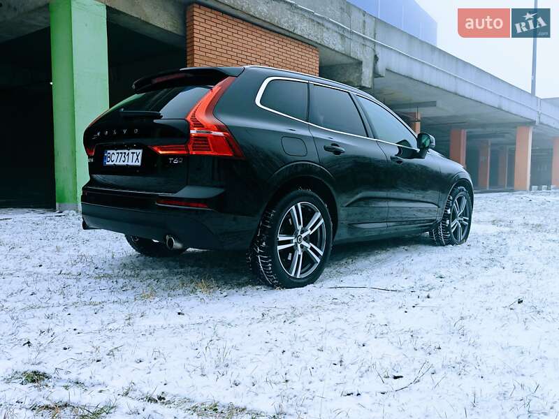 Позашляховик / Кросовер Volvo XC60 2019 в Львові