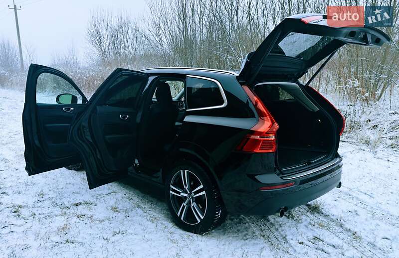 Позашляховик / Кросовер Volvo XC60 2019 в Львові