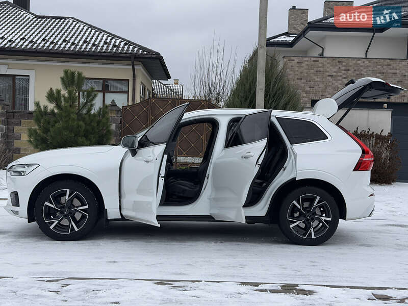 Позашляховик / Кросовер Volvo XC60 2017 в Рівному