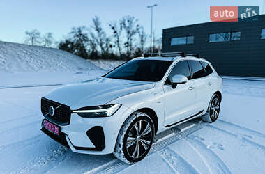 Внедорожник / Кроссовер Volvo XC60 2022 в Киеве