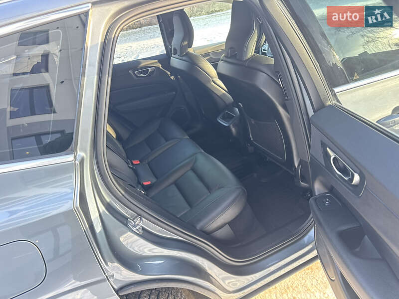 Внедорожник / Кроссовер Volvo XC60 2018 в Дубно фото 42 Внедорожник / Кроссовер Volvo XC60 2018 в Дубно