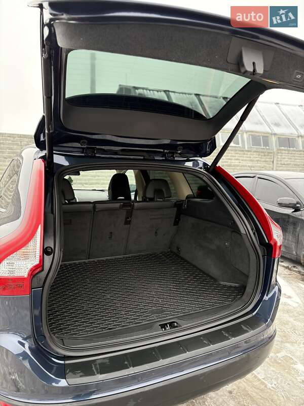 Позашляховик / Кросовер Volvo XC60 2012 в Вінниці фото 8 Позашляховик / Кросовер Volvo XC60 2012 в Вінниці