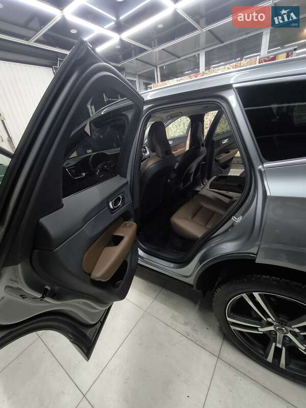 Внедорожник / Кроссовер Volvo XC60 2018 в Виннице