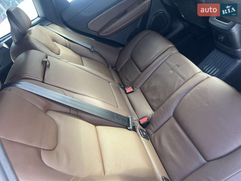 Внедорожник / Кроссовер Volvo XC60 2022 в Бершади