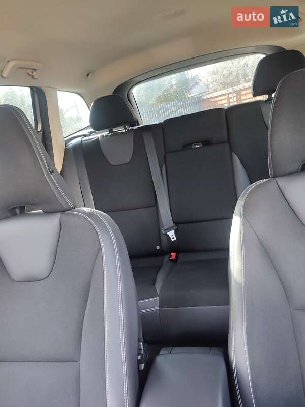 Внедорожник / Кроссовер Volvo XC60 2012 в Львове