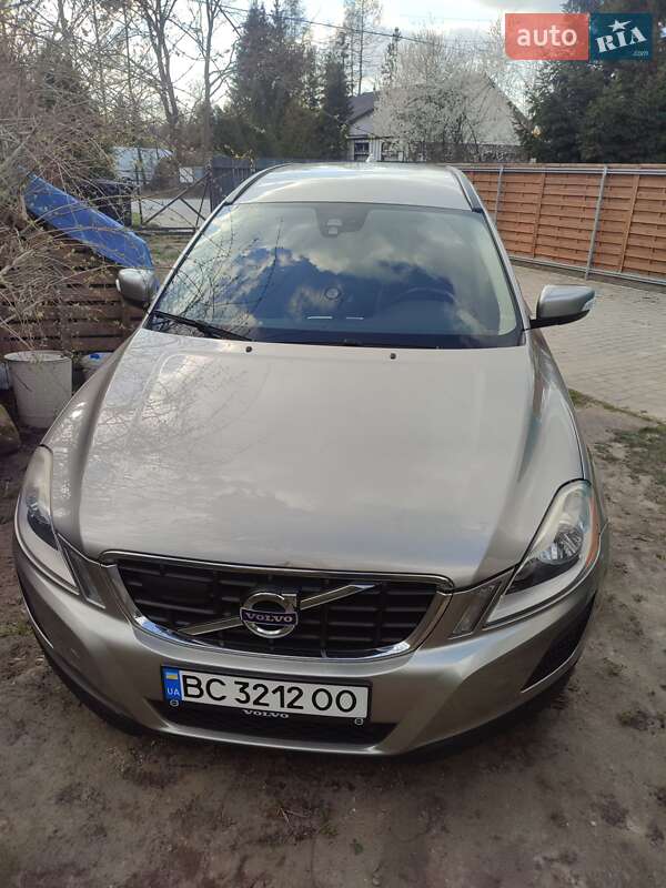Внедорожник / Кроссовер Volvo XC60 2012 в Львове